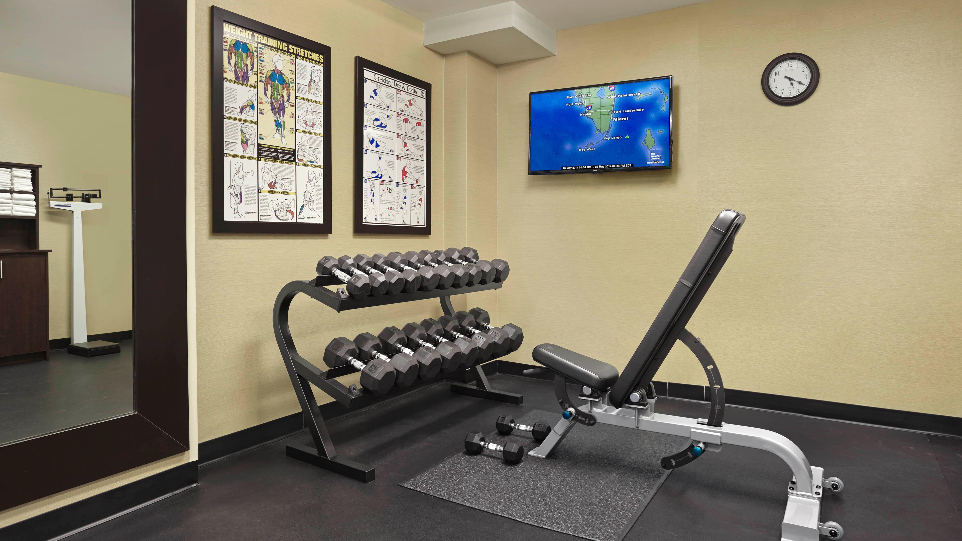 Holiday Inn Express & Suites Naples Downtown - 5Th Avenue By Ihg Экстерьер фото