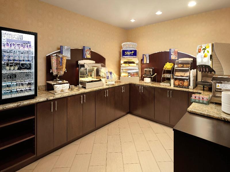 Holiday Inn Express & Suites Naples Downtown - 5Th Avenue By Ihg Экстерьер фото