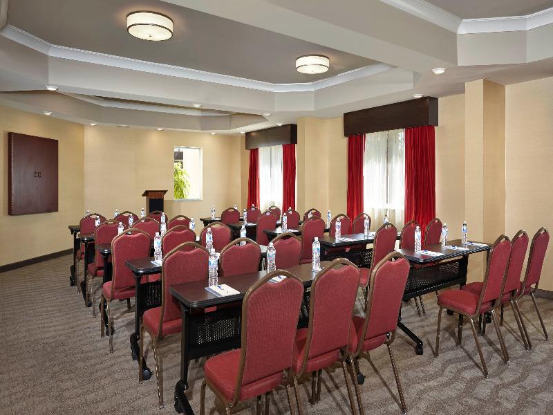 Holiday Inn Express & Suites Naples Downtown - 5Th Avenue By Ihg Экстерьер фото